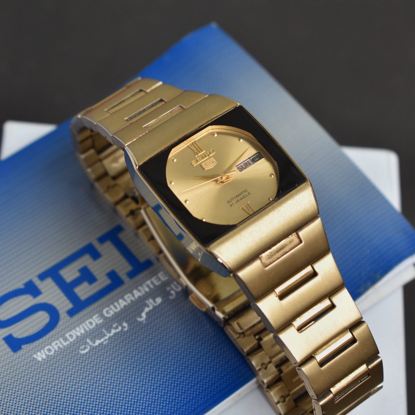 Near NOS/ Rare SEIK0 5 AUTOMATIC SNY012