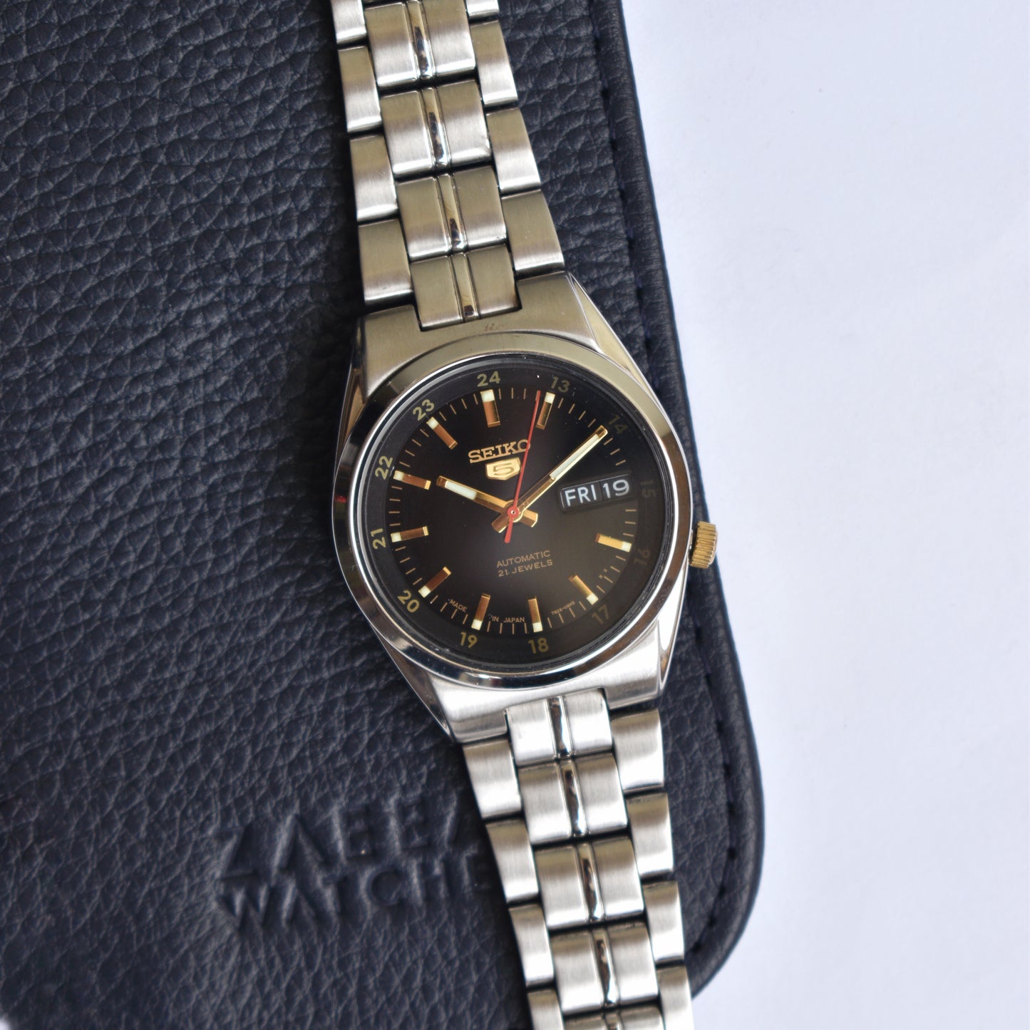 Seiko 5 Automatic Black Railway