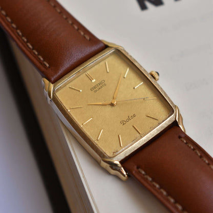 Seiko Dolce – 14K Solid Gold Case & Snowflake Dial – Premium Vintage from Zaeem Watches