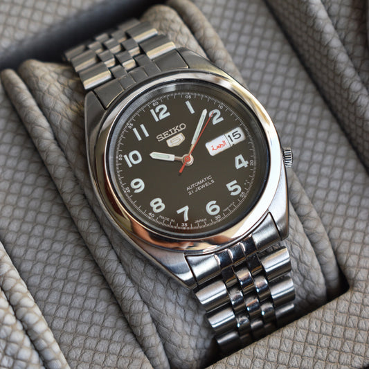Seiko 5 Automatic SNKB45J1 Black Dial