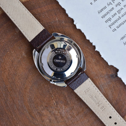 Seiko 5 Actus – Automatic Watch with C-Shaped Case – Retro Style from Zaeem Watches