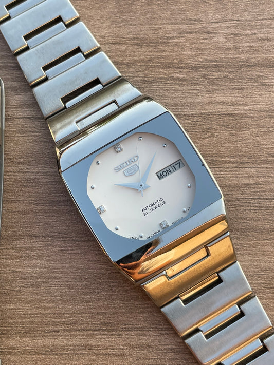Seiko 5 Automatic SNY351