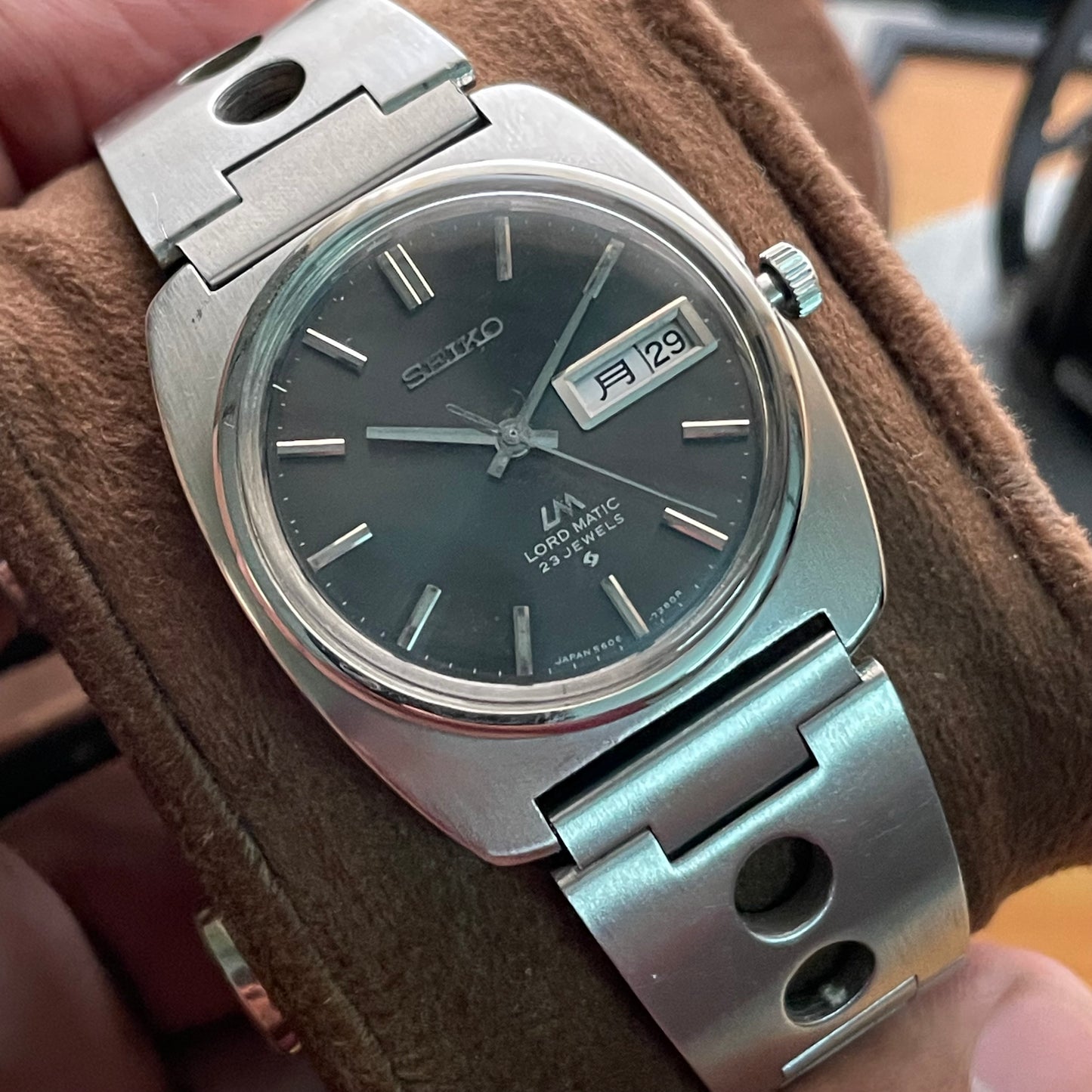 Vintage Seiko Lord Matic 5606-7130