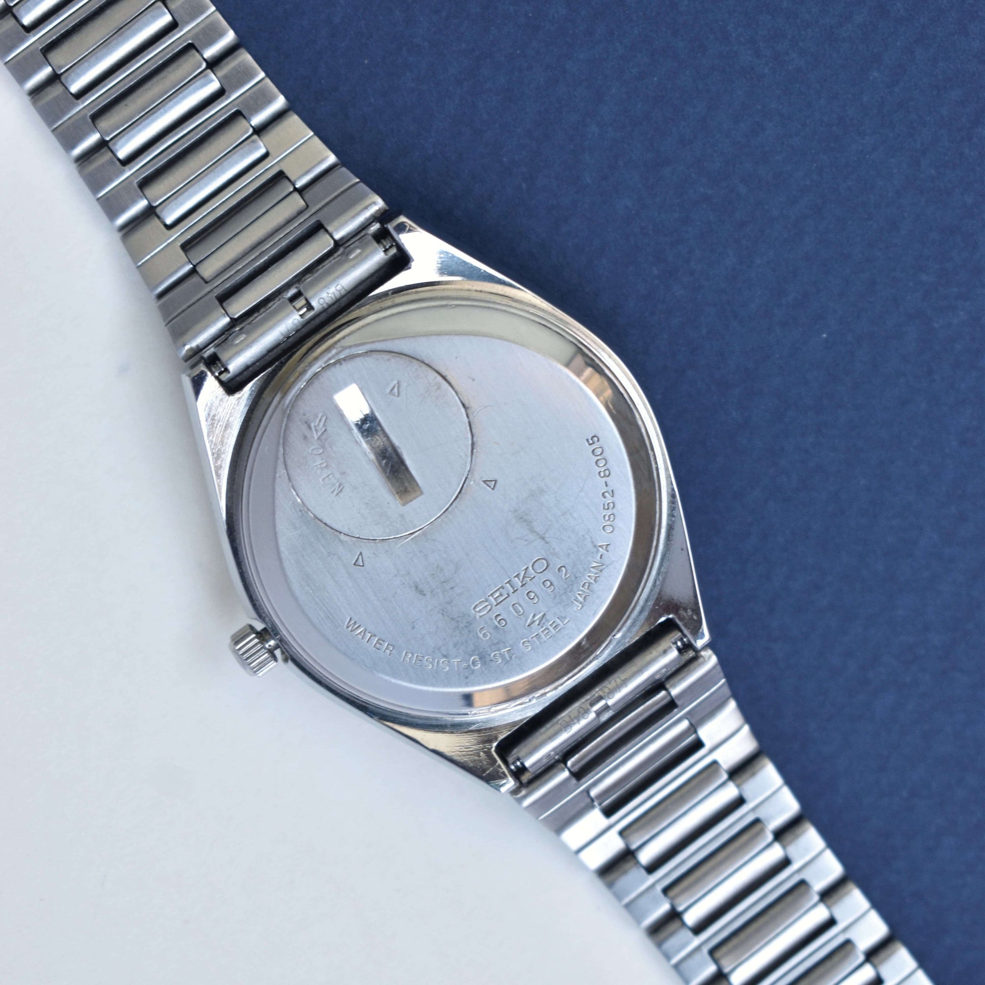 Seiko King Quartz – White Textured Dial – Precision Watch from Zaeem Watches