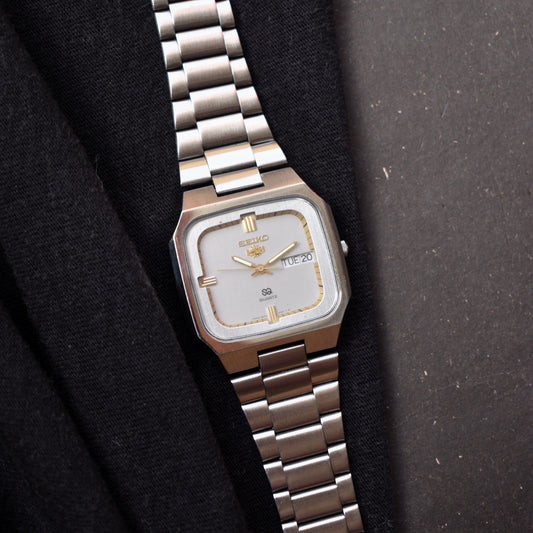 Vintage Seiko Quartz Lion Head