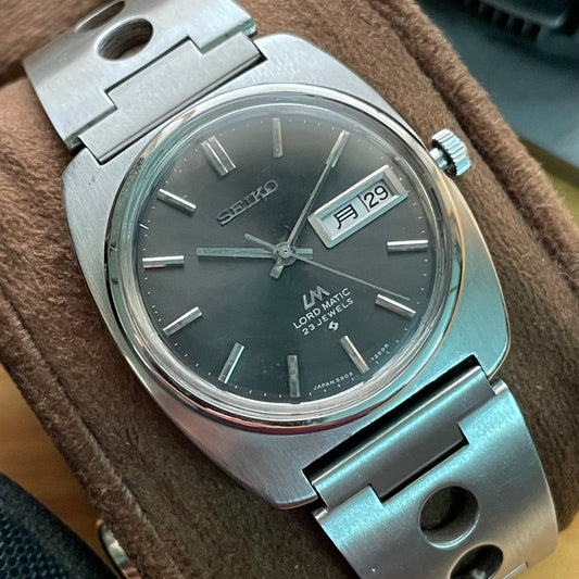 Vintage Seiko Lord Matic 5606-7130
