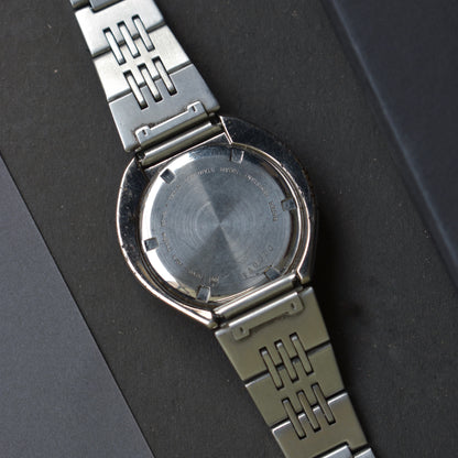 Vintage Seiko Alba Bullhead – V707-0A20