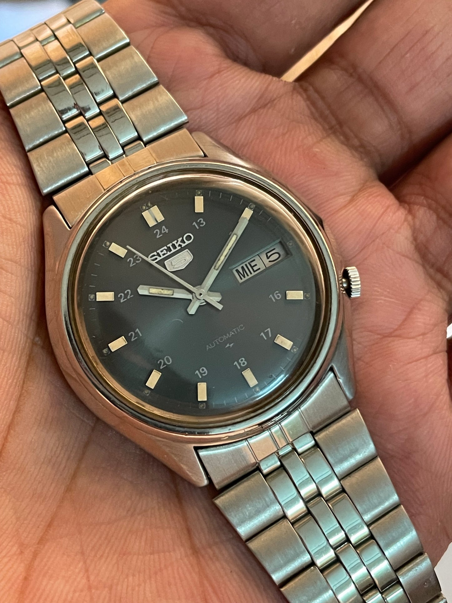 Vintage Seiko 5 Automatic 7009-4041