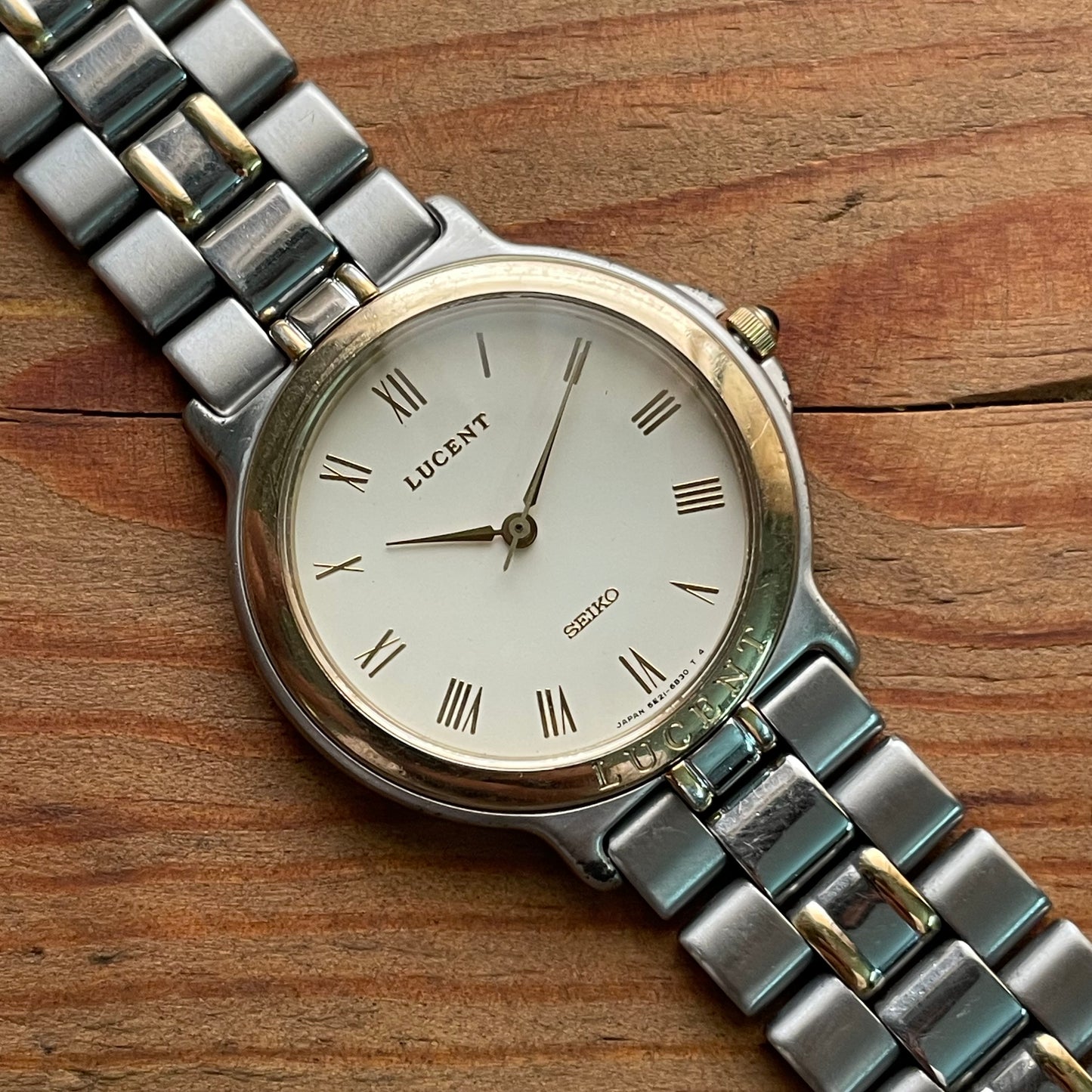 Seiko Lucent Unisex Dress