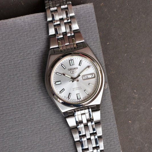 Seiko 5 Automatic - Silver Sunburst Dial