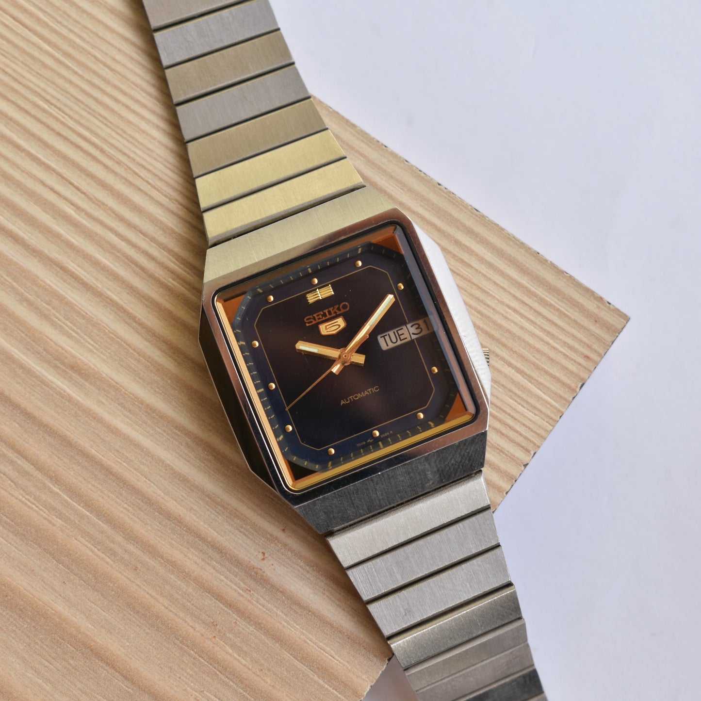 Seiko 5 Automatic 7009-208A