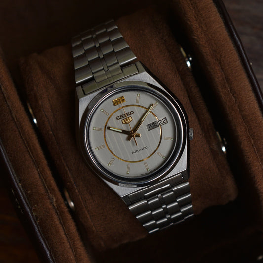 Seiko 5 Automatic SKXS Golden Circle