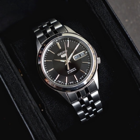 Near New/Old Stock Seiko 5 Automatic SNKL23 W/Box