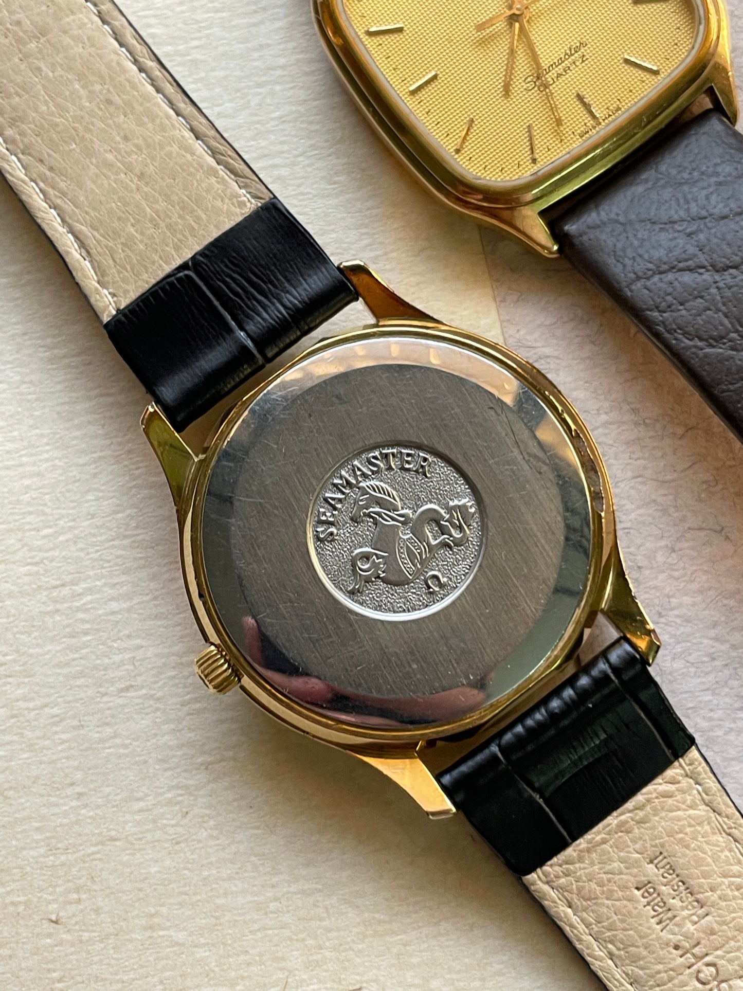 Omega Seamaster Quartz – Brushed Dial with Original Omega Buckle – Vintage Style from Zaeem Watches