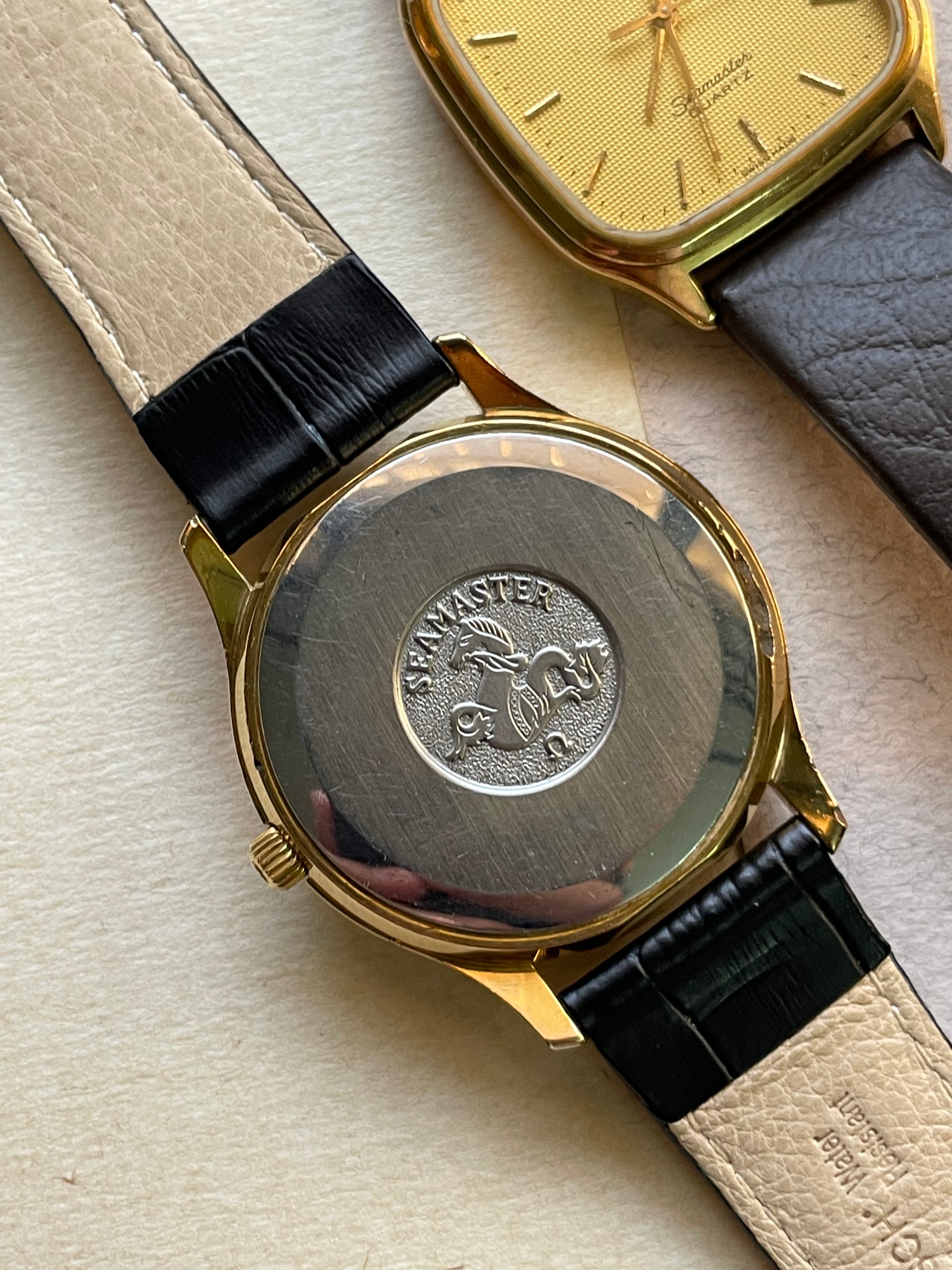 Omega Seamaster Quartz – Brushed Dial with Original Omega Buckle – Vintage Style from Zaeem Watches