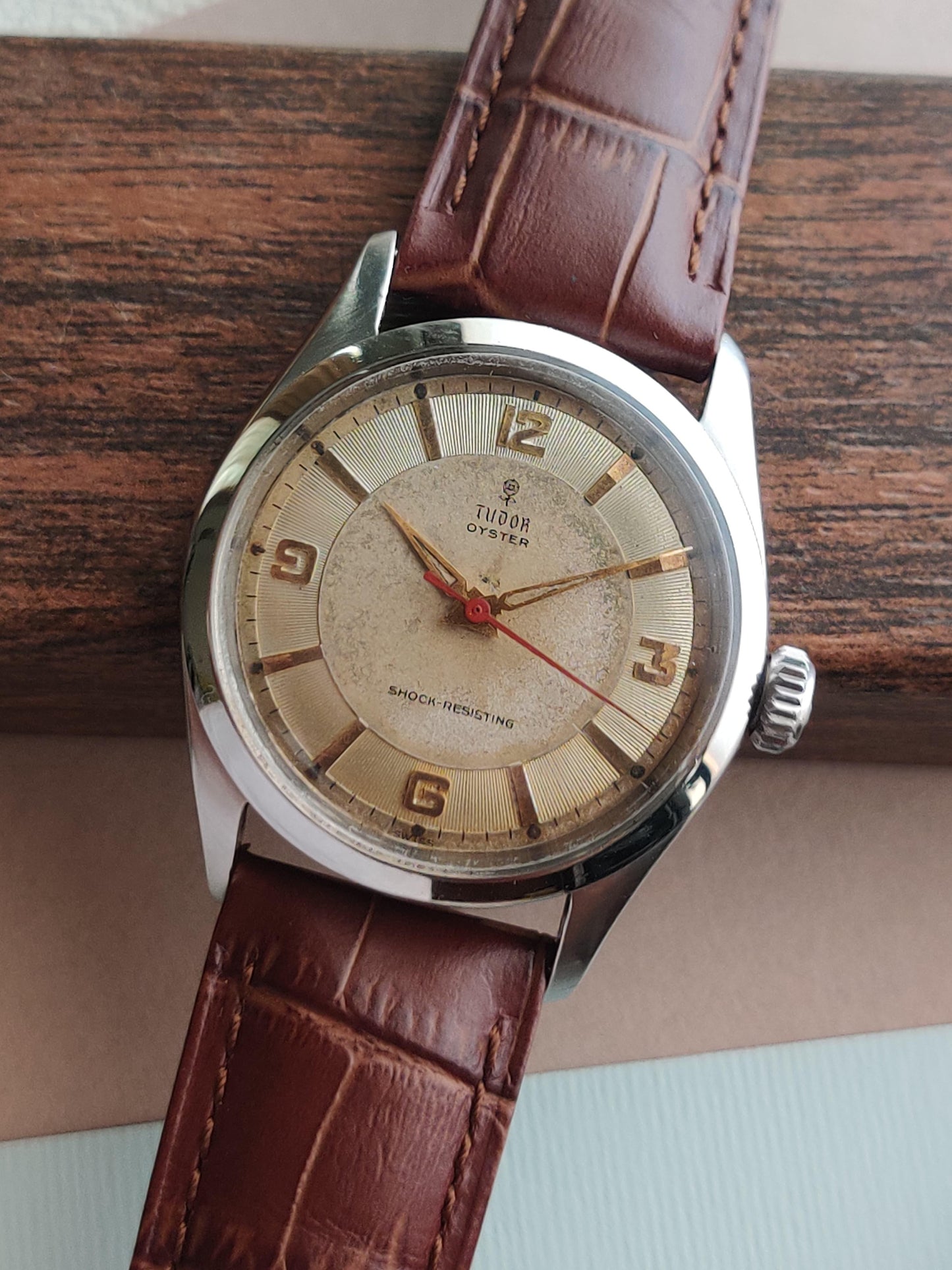 Tudor Oyster Vintage Watch – Classic Rolex Sub-Brand Design from Zaeem Watches