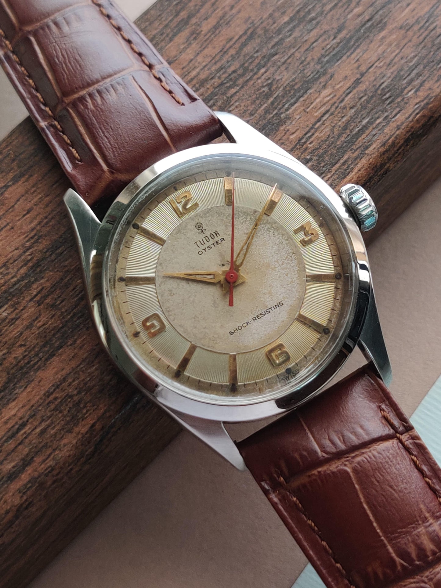 Tudor Oyster Vintage Watch – Classic Rolex Sub-Brand Design from Zaeem Watches