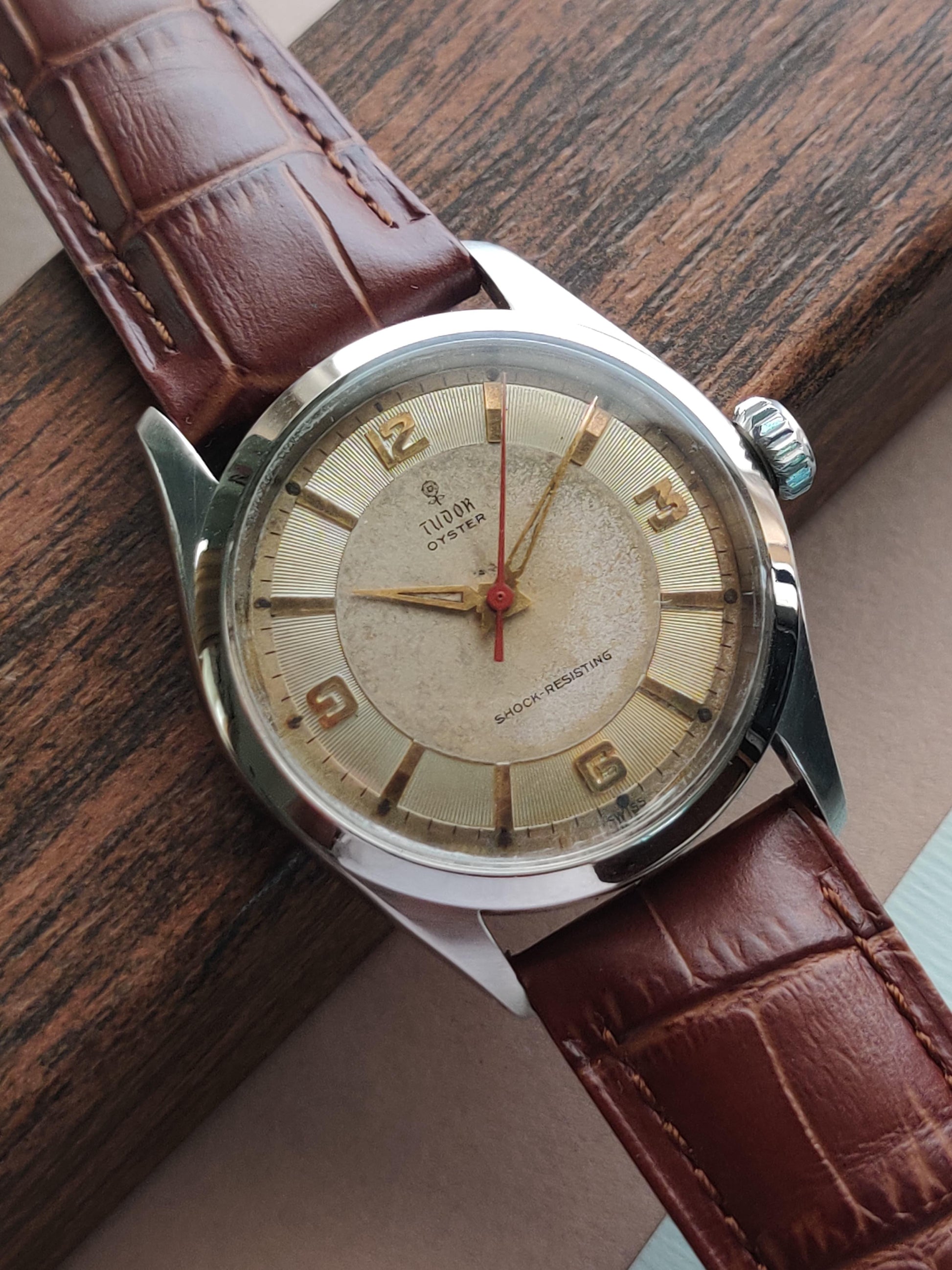 Tudor Oyster Vintage Watch – Classic Rolex Sub-Brand Design from Zaeem Watches
