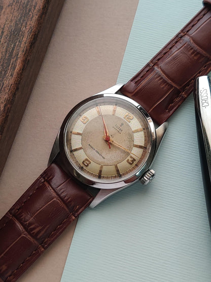Tudor Oyster Vintage Watch – Classic Rolex Sub-Brand Design from Zaeem Watches
