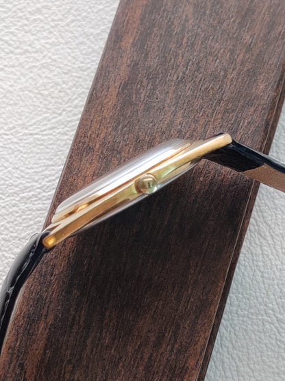 Universal Geneve Gilt Shadow – Ultra-Thin Dress Watch with Gold Dial from Zaeem Watches