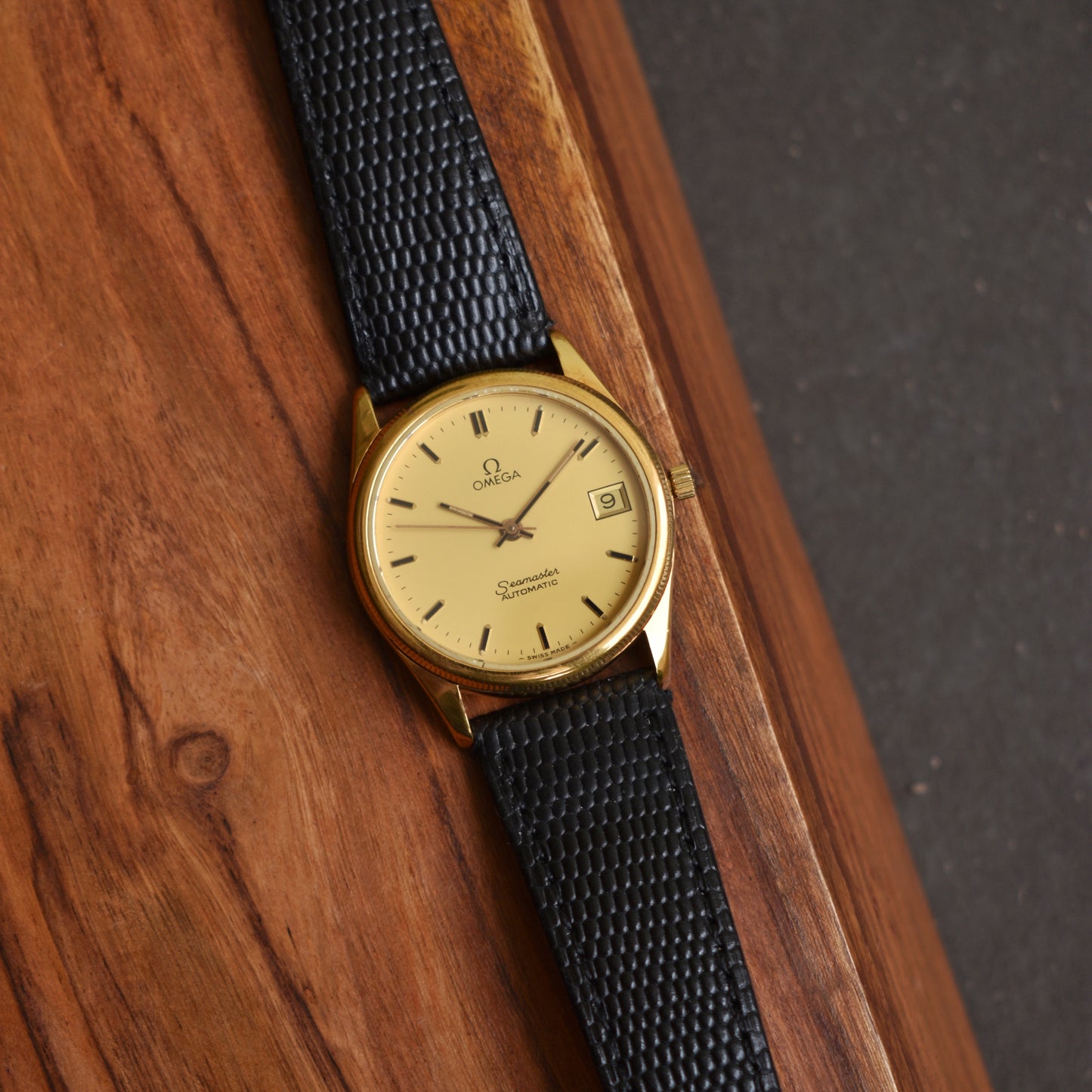 Omega Seamaster Automatic 166.0277 Champagne Dial