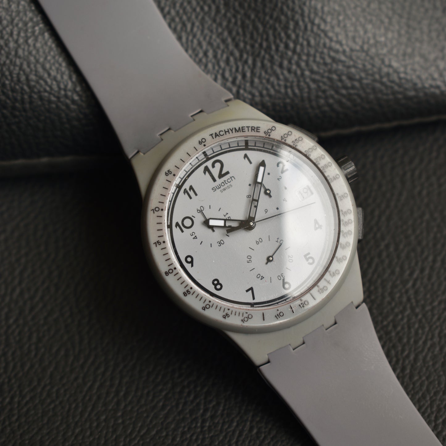 Swatch Swiss SUSM400 - Gray Silicone
