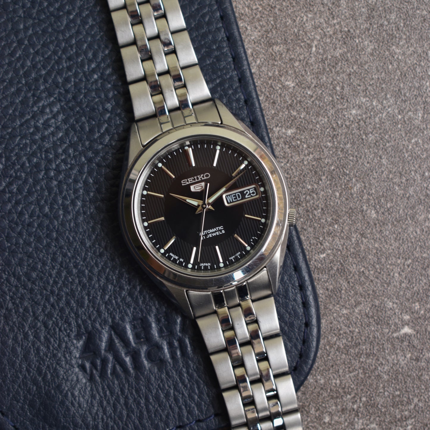 Near New/Old Stock Seiko 5 Automatic SNKL23 W/Box