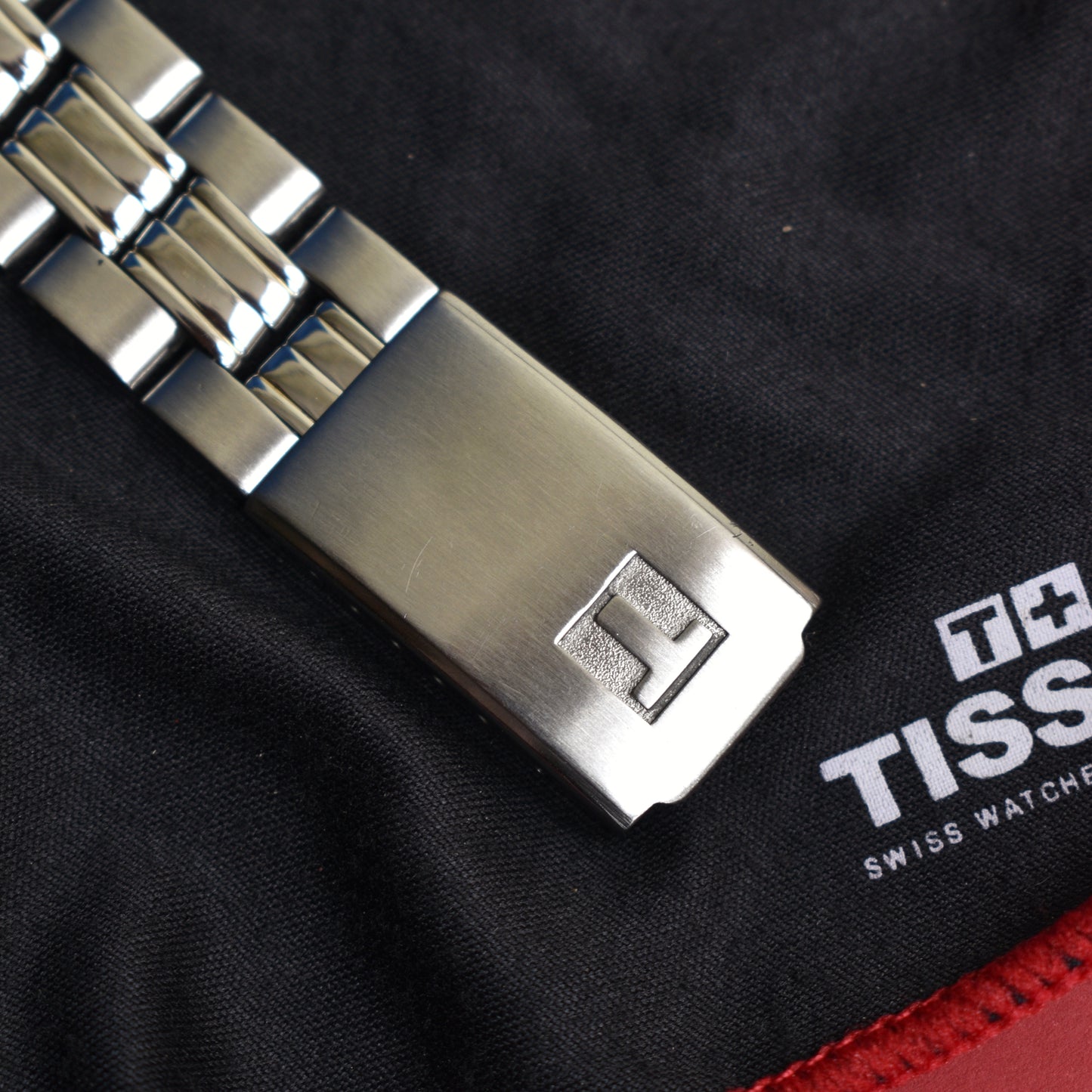 Tissot PR50 Quartz