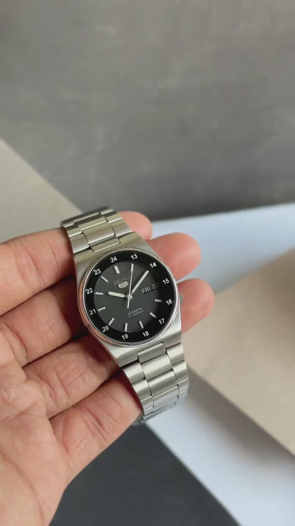 Seiko 5 Automatic Black Railway 7S26/7009-3160