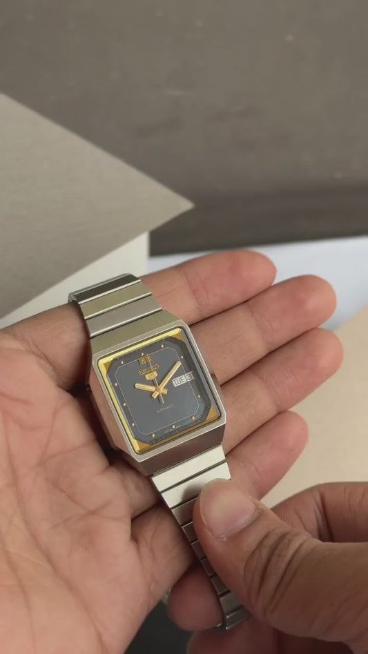 Seiko 5 Automatic 7009-208A