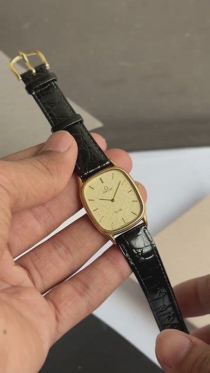 Omega DeVille Tank Honeycomb Dial